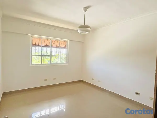 apartamentos - Alquiler Apartamento 3Hab en El MILLON 6