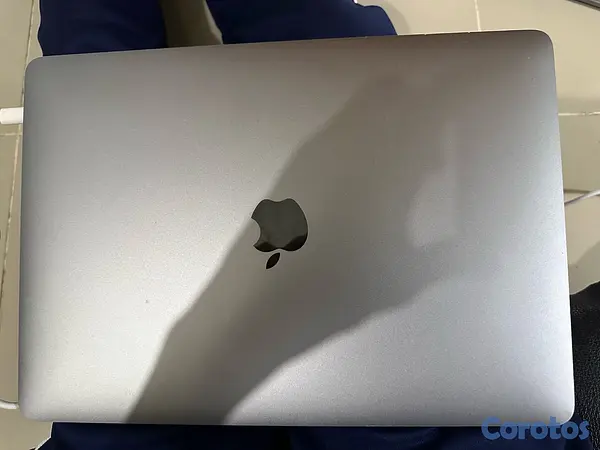computadoras y laptops - MacBook Pro 2019 y 2020 11