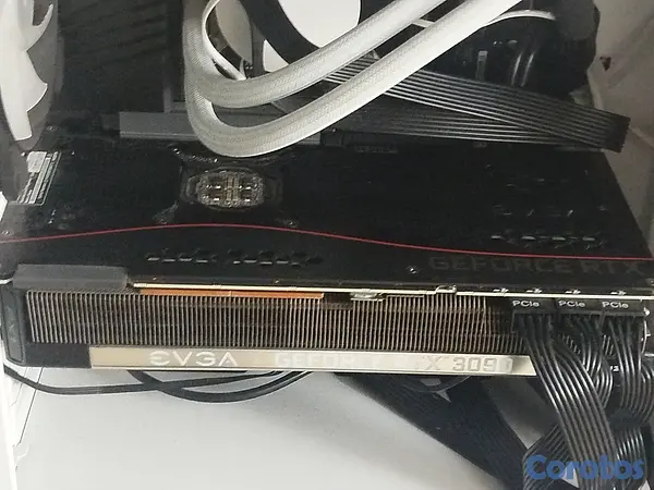 computadoras y laptops - EVGA GeForce RTX 3090 FTW3 ULTRA GAMING 24GB GDDR6 3