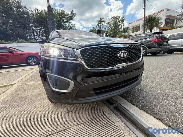 jeepetas y camionetas - KIA SORENTO 10