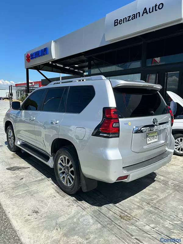 jeepetas y camionetas - Toyota land cruicer prado vxl 2020 3