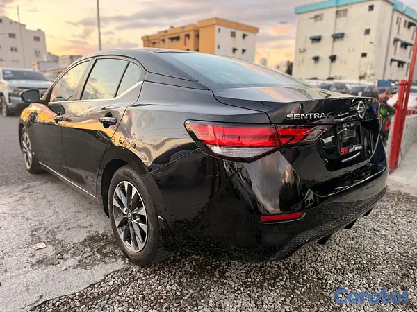 carros - Nissan Sentra S 2020  3