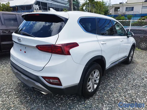 jeepetas y camionetas - 2020 Hyundai Santa Fe SEL  10