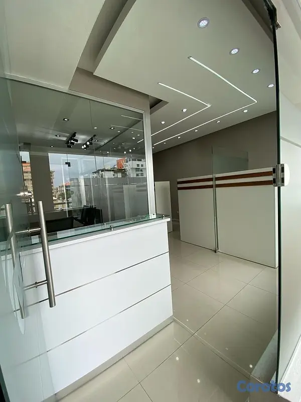oficinas y locales comerciales - Alquilo y vendo local comercial para oficinas en B 3