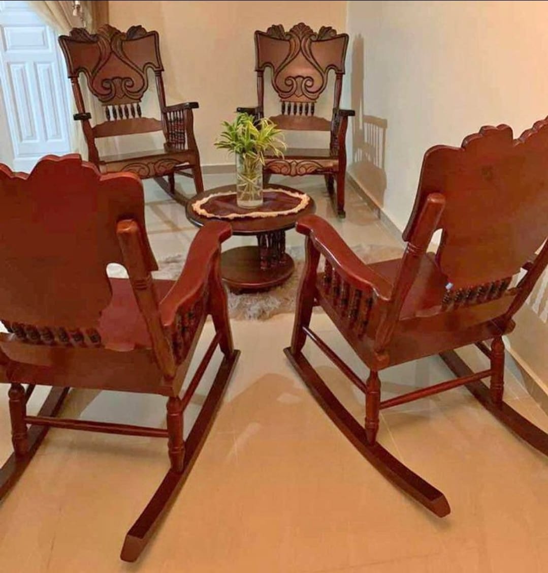 muebles y colchones - Juego de mecedora en madera 