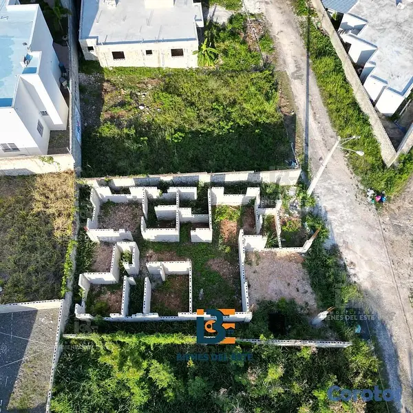 casas - Se vende CASA EN CONSTRUCCION a nivel de plato, ce 3