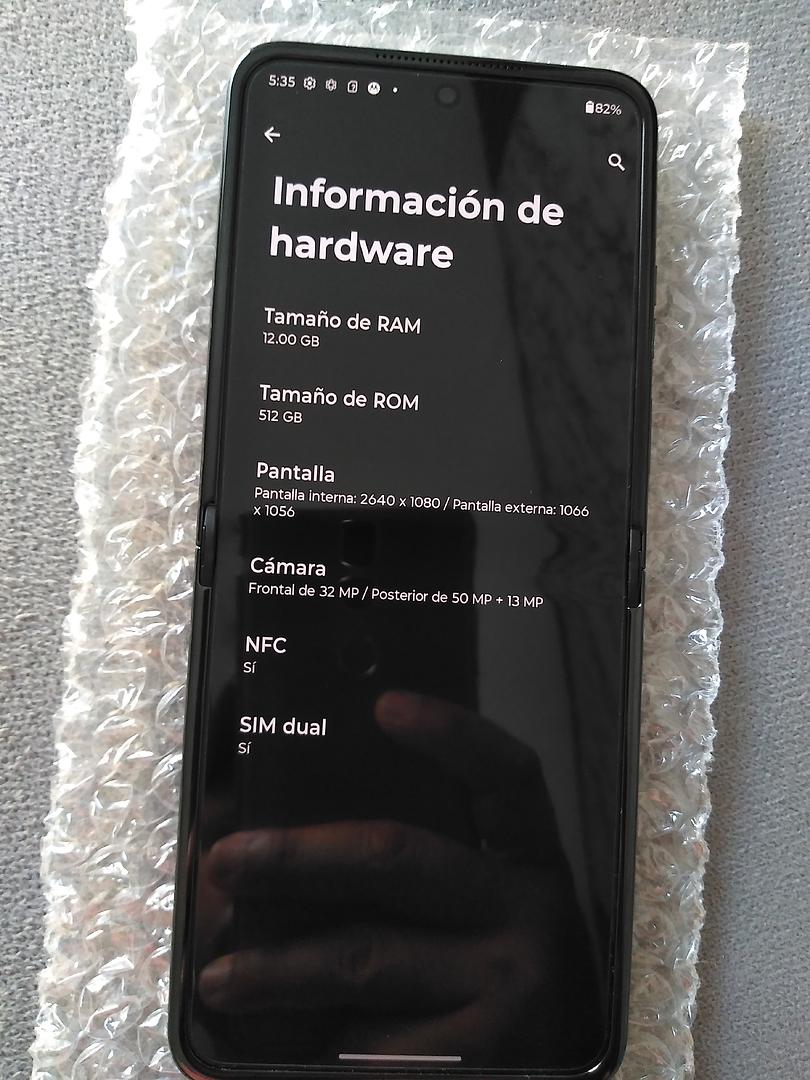 celulares y tabletas - Motorola Razr 50 2024 512GB 12GB RAM Factory  5