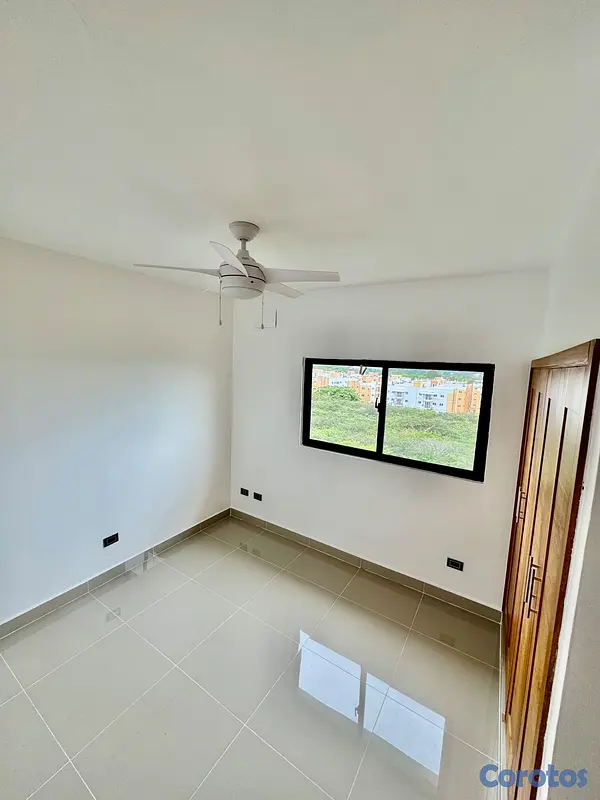 apartamentos - Apartamento En Alquiler, 6to Piso, Terraza Privada 8