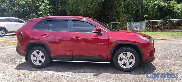 jeepetas y camionetas - Toyota rav4 2020 limited  5