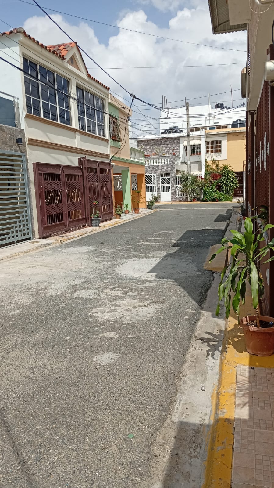 casas - venta de casa duplex de 2 nivel en valle del este 8