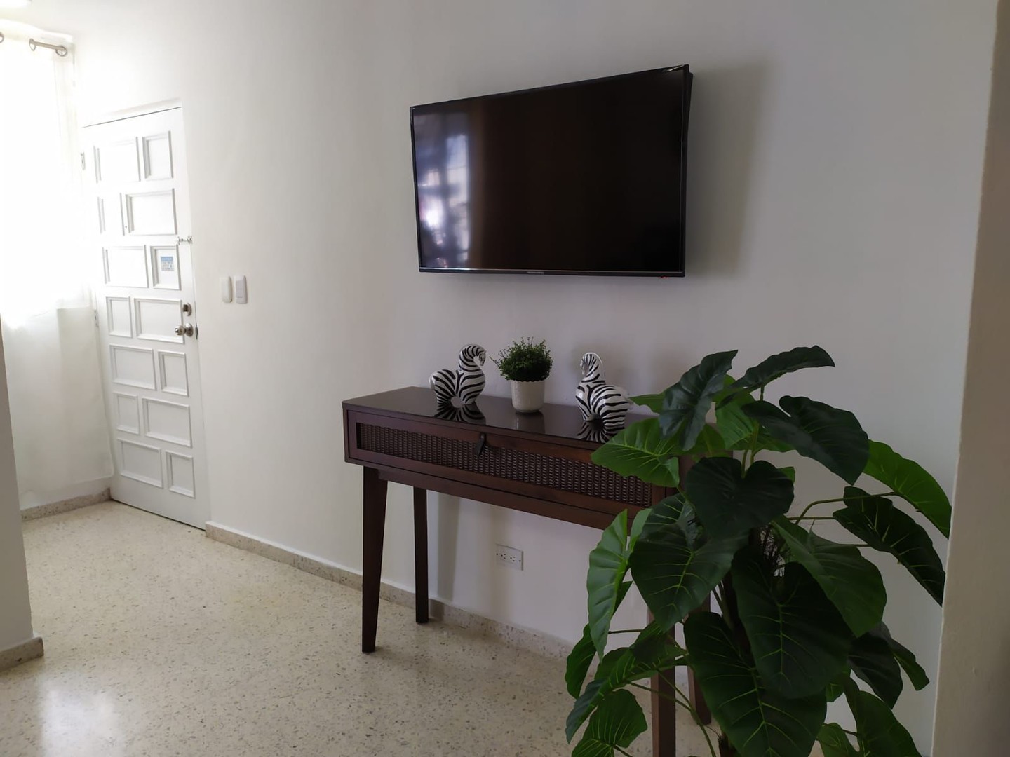 apartamentos - Apartamento en Venta
JULIETA MORALES 
RD$ 8,700,000.00
Mantenimiento: RD$1,000.0 4