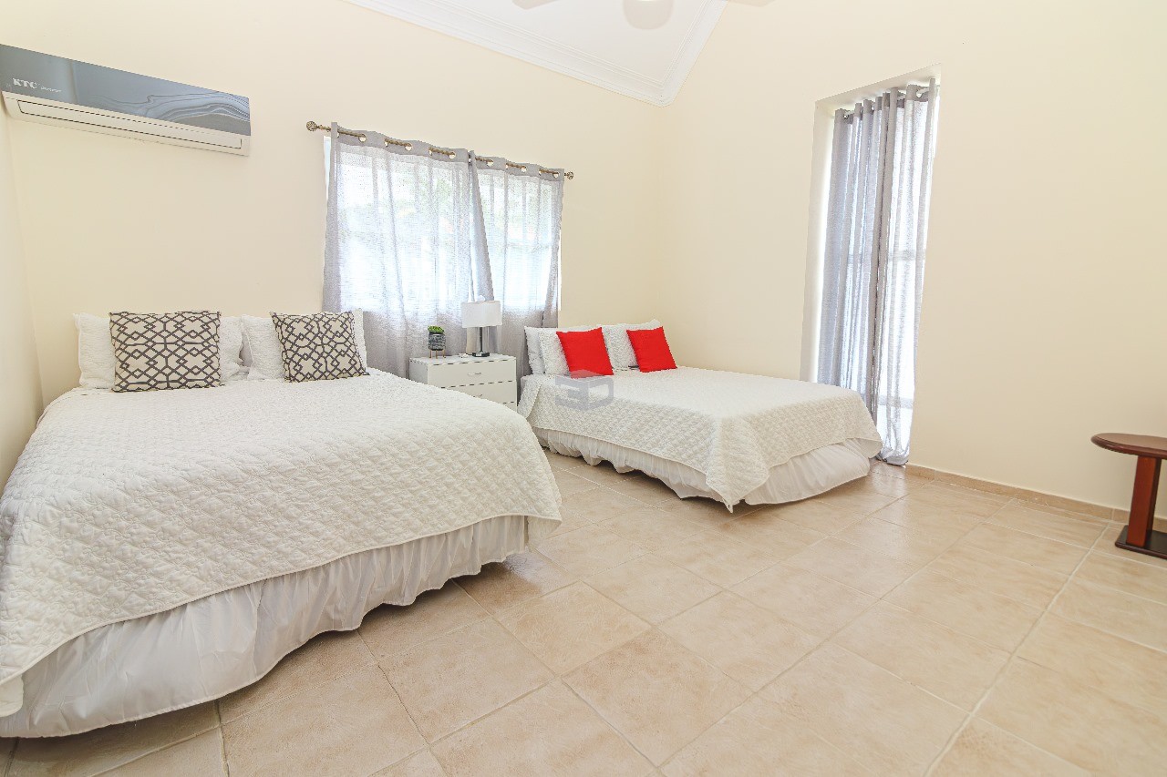 apartamentos - Oportunidad apartamento en  Evaristo Morales 
5 nivel, torre moderna,
 120 mst 2