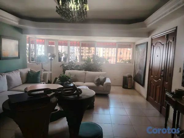apartamentos - Evaristo Morales 3 habitaciones, 2 parqueos, con ascensor exclusivo 5