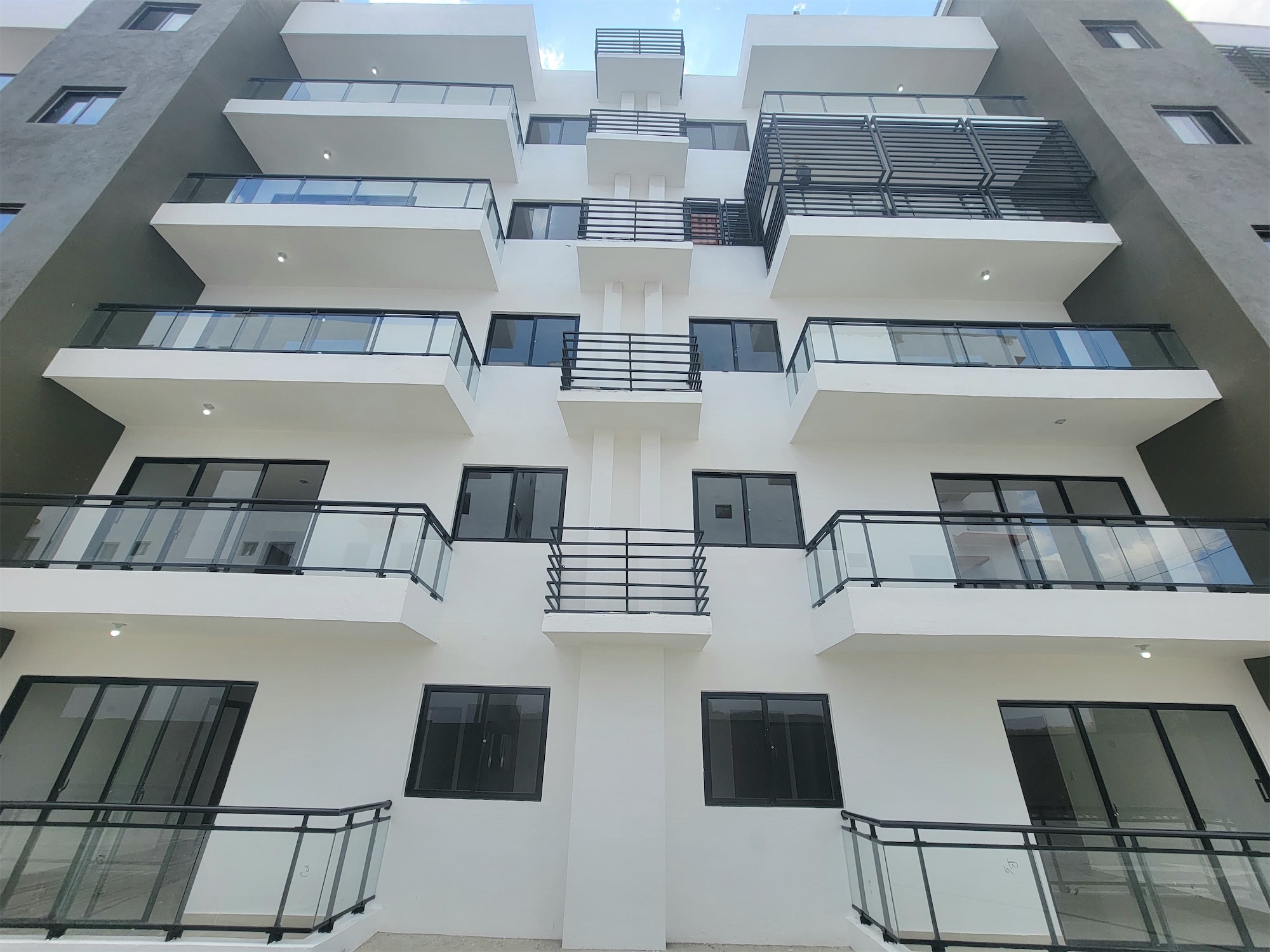 apartamentos - Venta de apartamentos nuevos en la avenida españa Santo Domingo este  5
