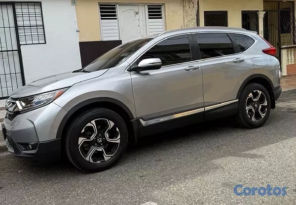 jeepetas y camionetas - honda Crv touring 2018 5