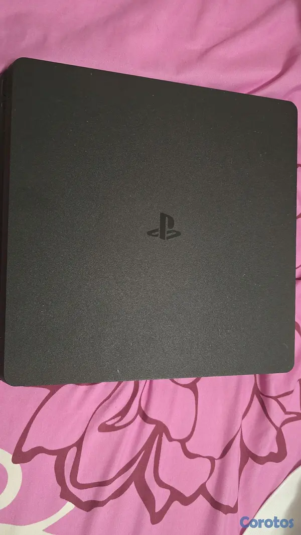 consolas y videojuegos - Playstation 4 slim nueva usada 4
