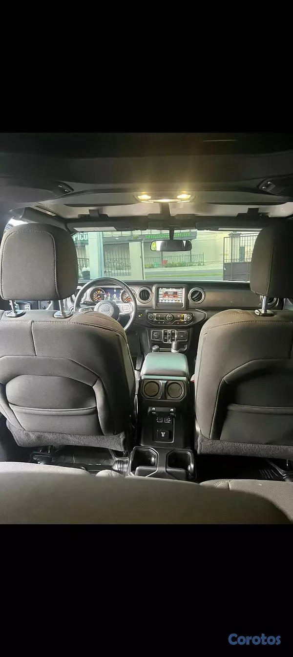 jeepetas y camionetas - Jeep Wrangler Sahara 2021 8