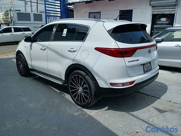 jeepetas y camionetas - KIA SPORTAGE 2017 COMO NUEVA 5