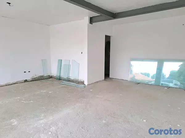 oficinas y locales comerciales - 🔵alquilo local 1er piso 45 mts en los prados  3