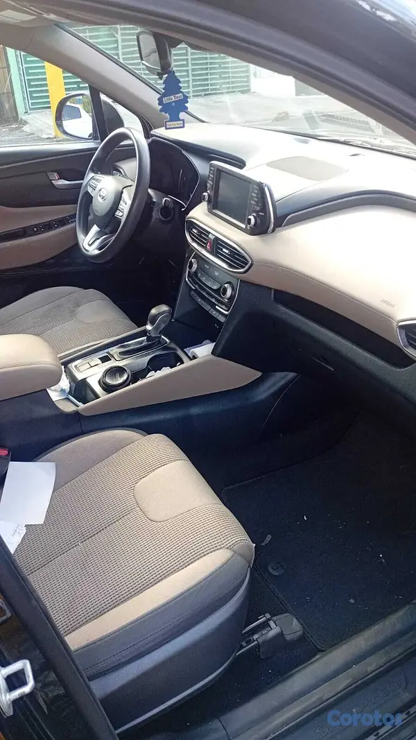 jeepetas y camionetas - Hyundai 2020 buenas condiciones 5