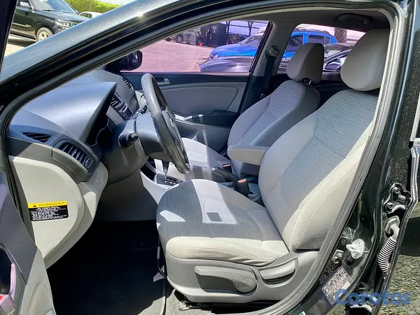 carros - HYUNDAI ACCENT 2016 4
