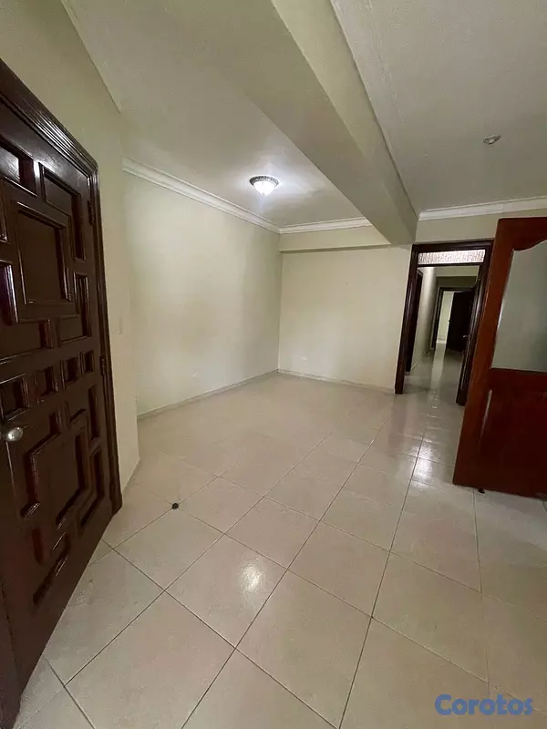 apartamentos - 3er nivel con ascensor en urb.Real 3