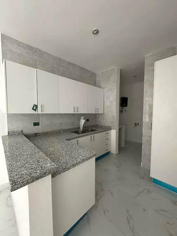 apartamentos - 🔵 Apartamento 7mo  piso en el Millon 
 6