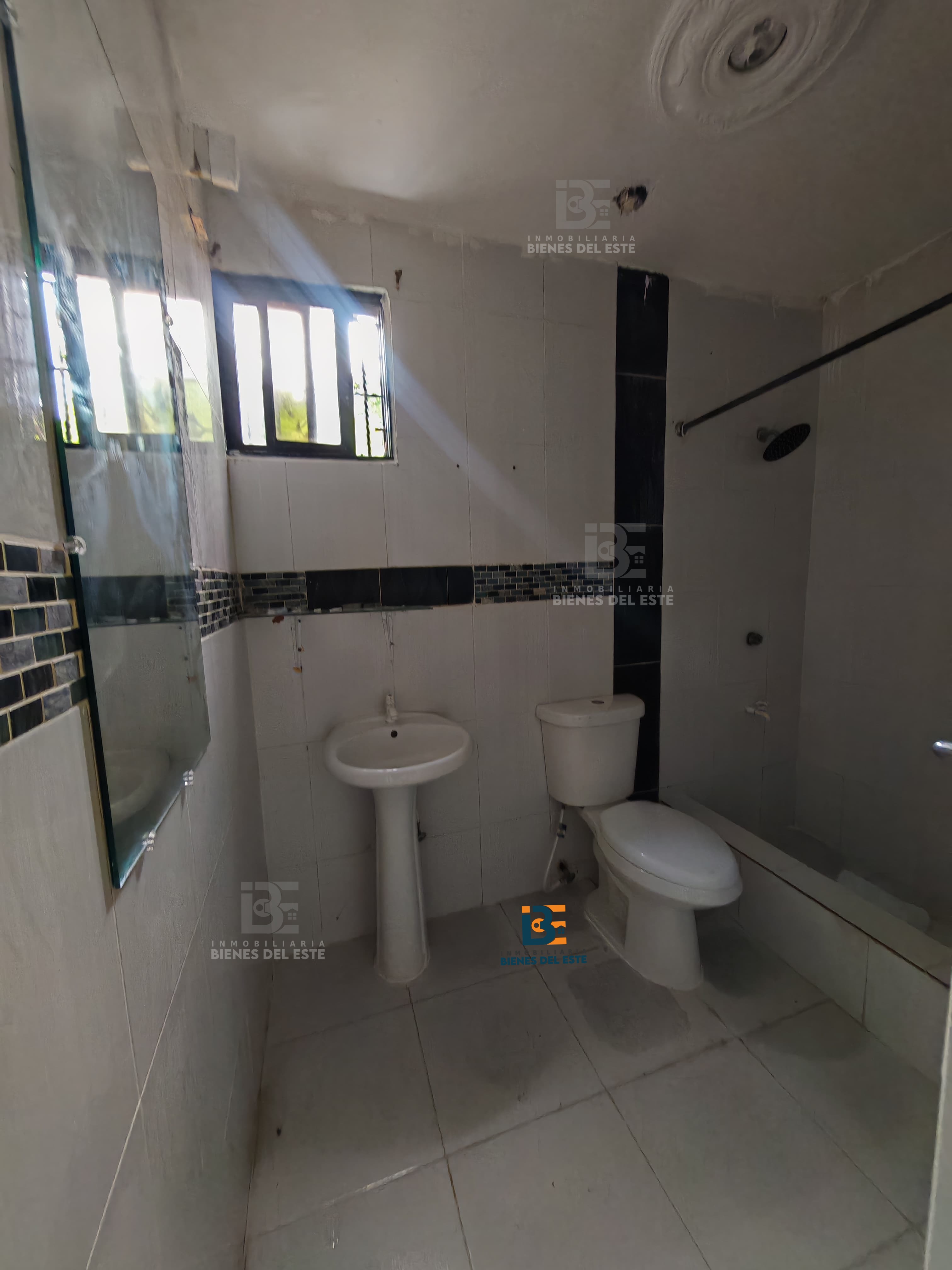casas - Se Vende Casa, ubicada en San Isidro con patio 3