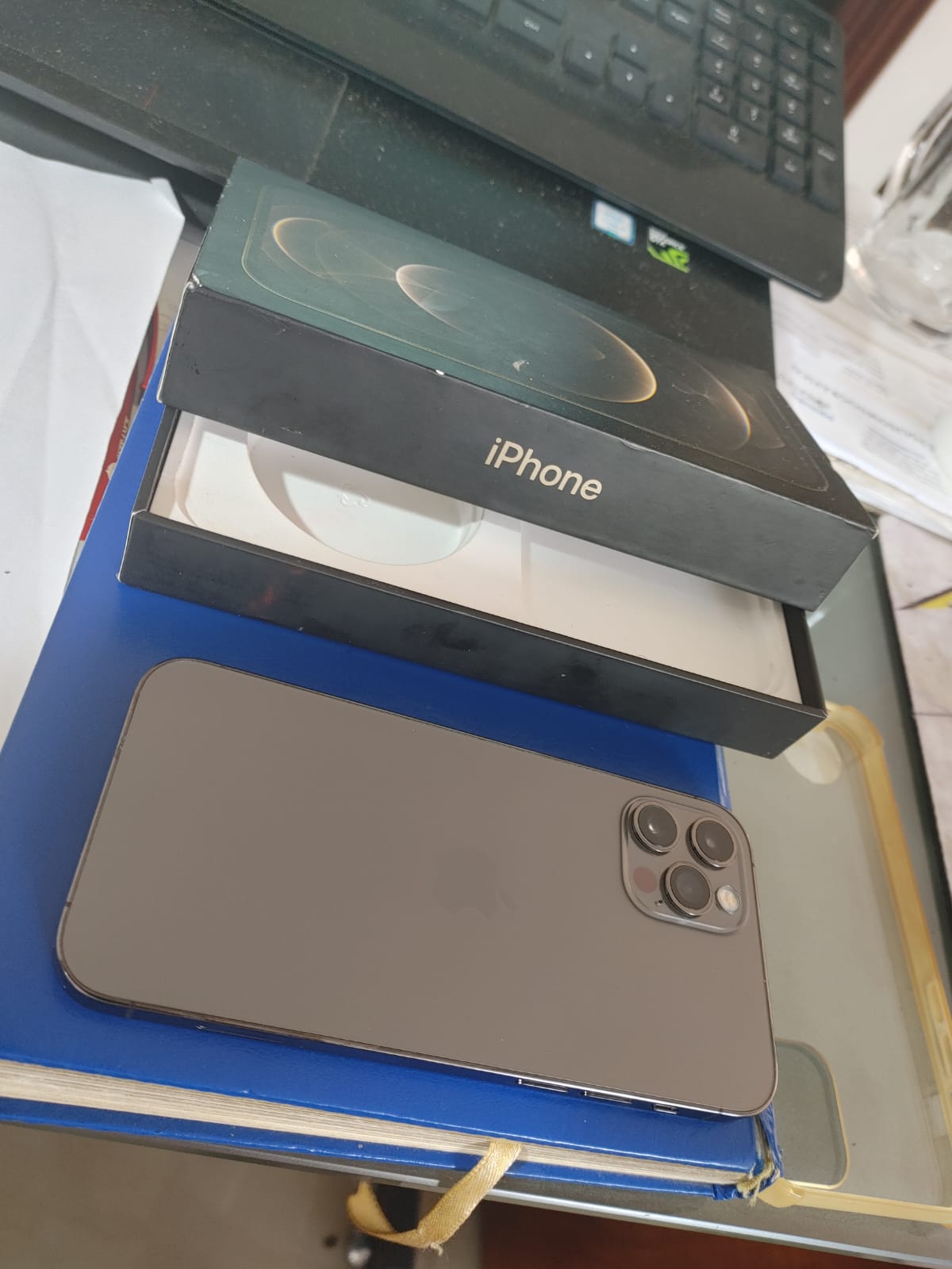 celulares y tabletas - IPHONE 12 BLOQUEADO 2