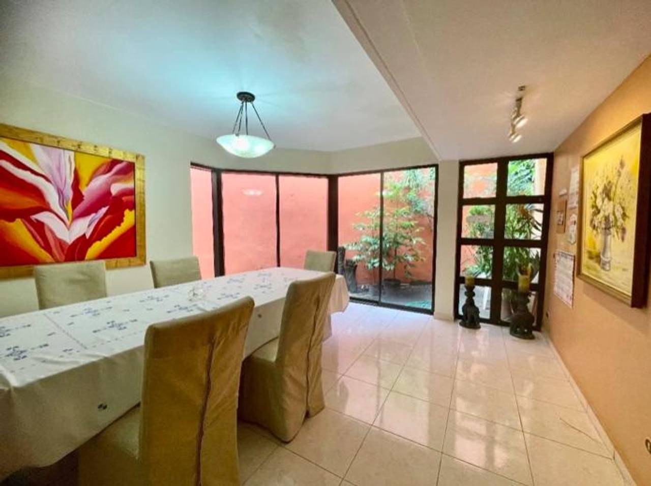 casas - Se vende encantadora casa en Los Ríos 9