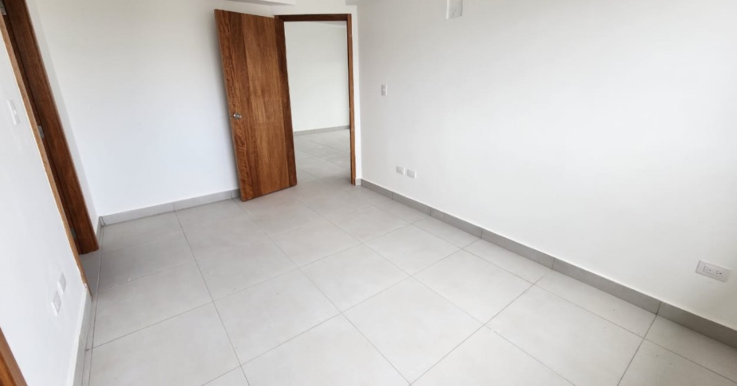 apartamentos - Alquiler de Apartamento en Evaristo Morales 6