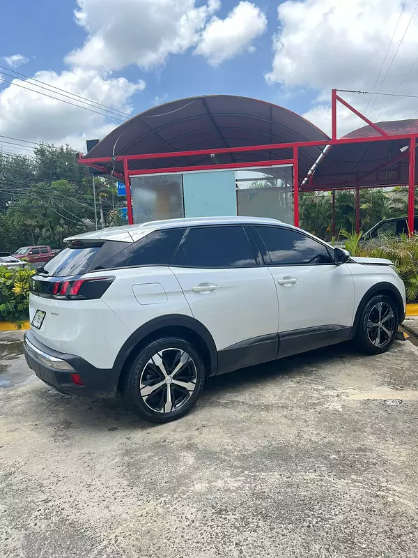 jeepetas y camionetas - Peugeot 3008 2021 4