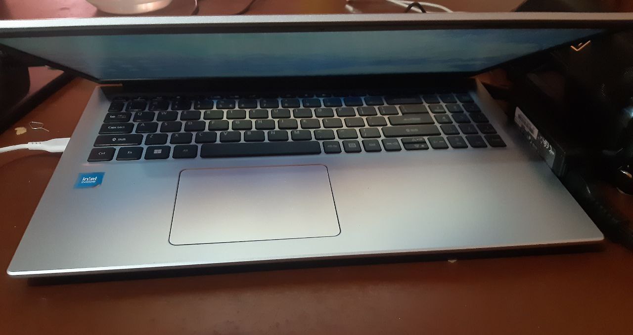 computadoras y laptops - Laptop Aspire A115-32