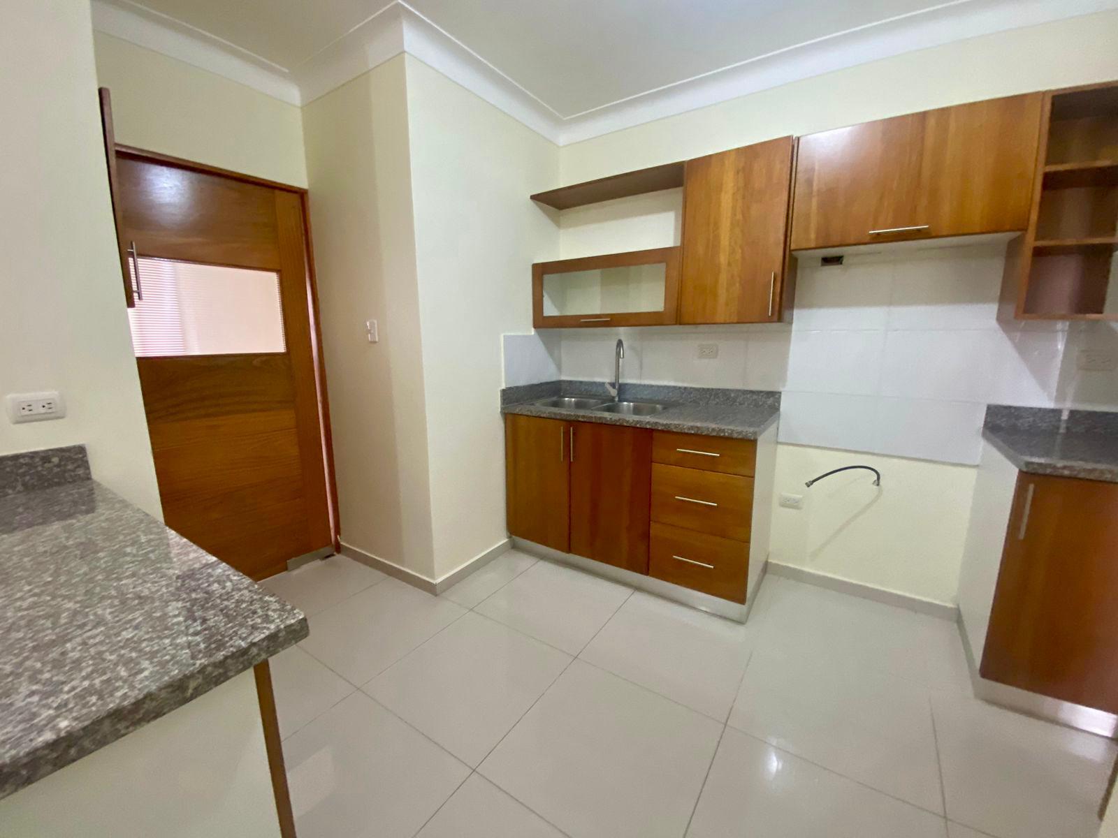apartamentos - Tercer Piso En El Millón De Oportunidad Como Nuevo 5