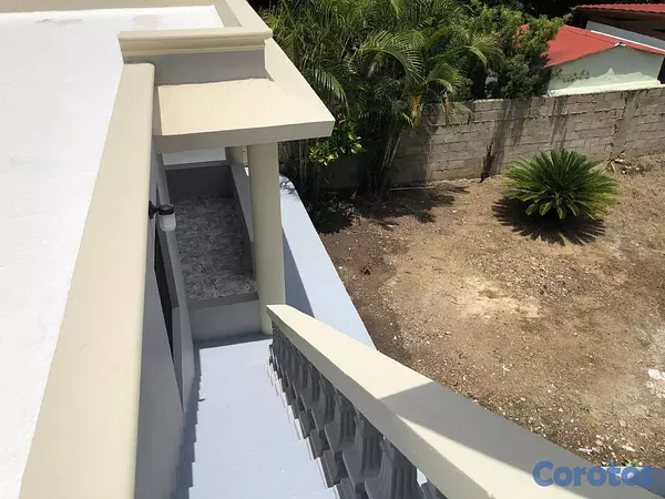 casas - Se vende Amplia Casa En Santiago  14