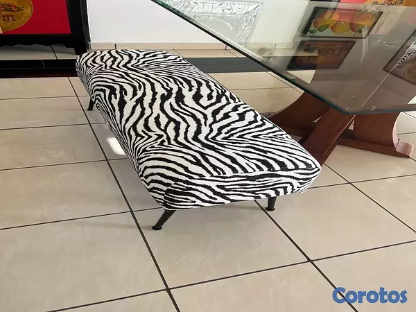 muebles y colchones - Se venden banquetas 3