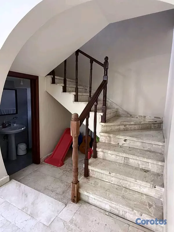 casas - Venta de Casa en Los Cacicazgos  3