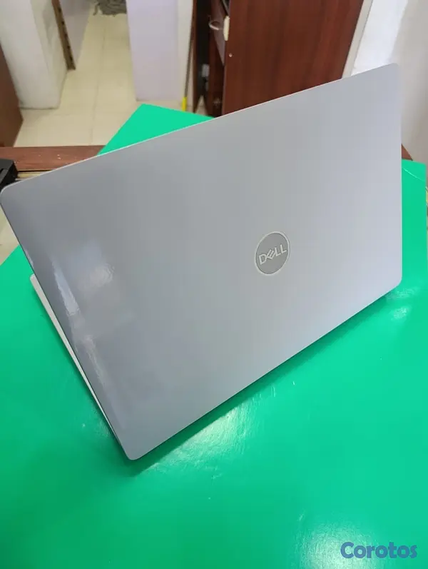 computadoras y laptops - Laptop DELL PRECISION3551 I7-10 GEN/4GB DE VIDEO/512SSD/ 32GB RAM/15.6Pulg 4