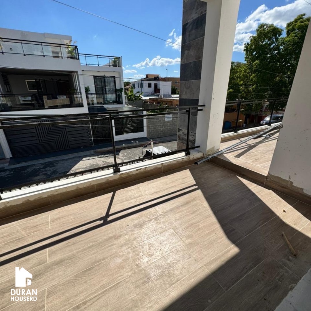 casas - venta de casa con 4 habitaciones en la autopista de san isidro brisa oriental  3