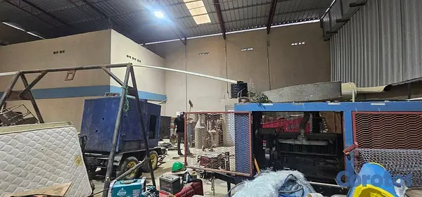 oficinas y locales comerciales - Nave Industrial proximo al Merca Santo Domingo 4
