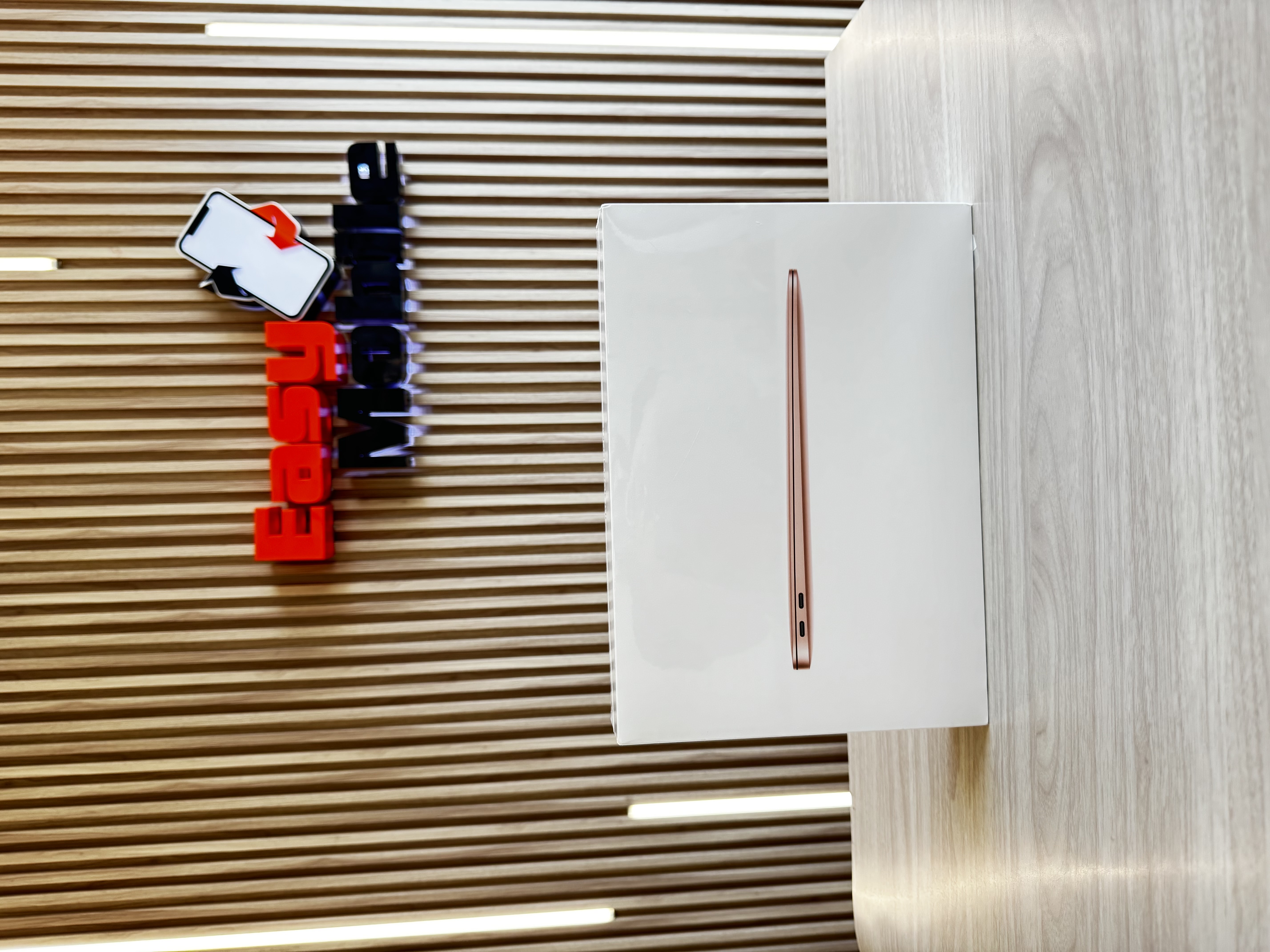 computadoras y laptops - MACBOOK AIR M1 13” 8GB RAM 256GB SSD SELLADA ROSE GOLD SELLADA 
