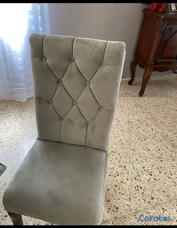 muebles y colchones - Vendo juego de comedor con tope de cristal  4