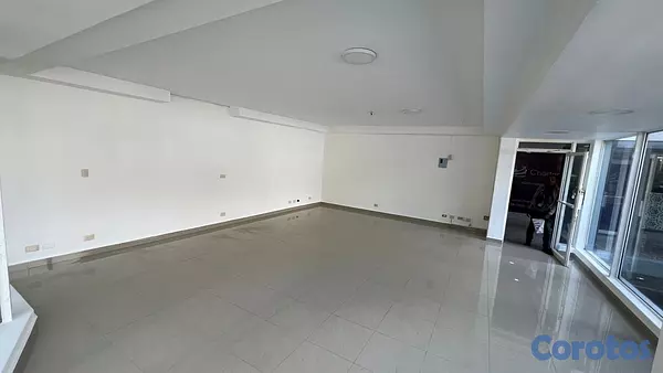 oficinas y locales comerciales - LOCAL COMERCIAL MIRADOR NORTE  3