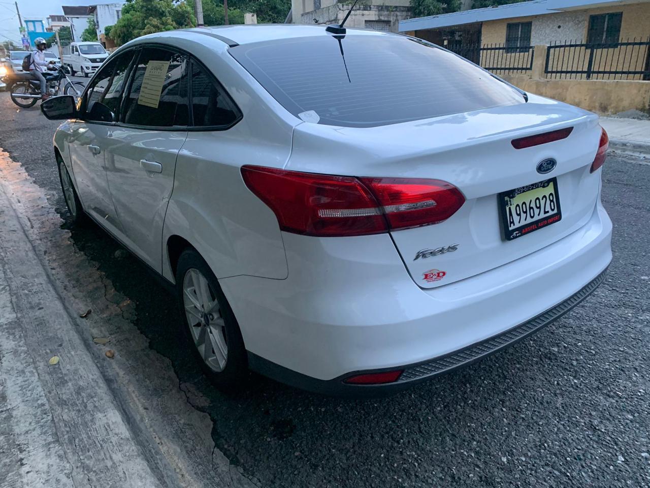 carros - Ford Focus SE 2017  3