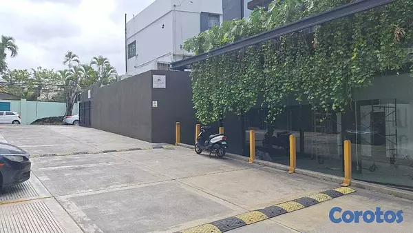 oficinas y locales comerciales - Local en Arroyo Hondo Viejo primer nivel 5