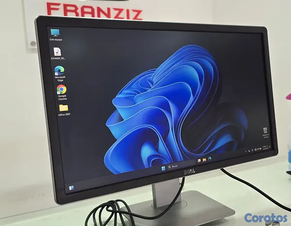 computadoras y laptops - Monitor Dell 24 Pulg full 1080p hdmi  Pantalla giratoria usb  2