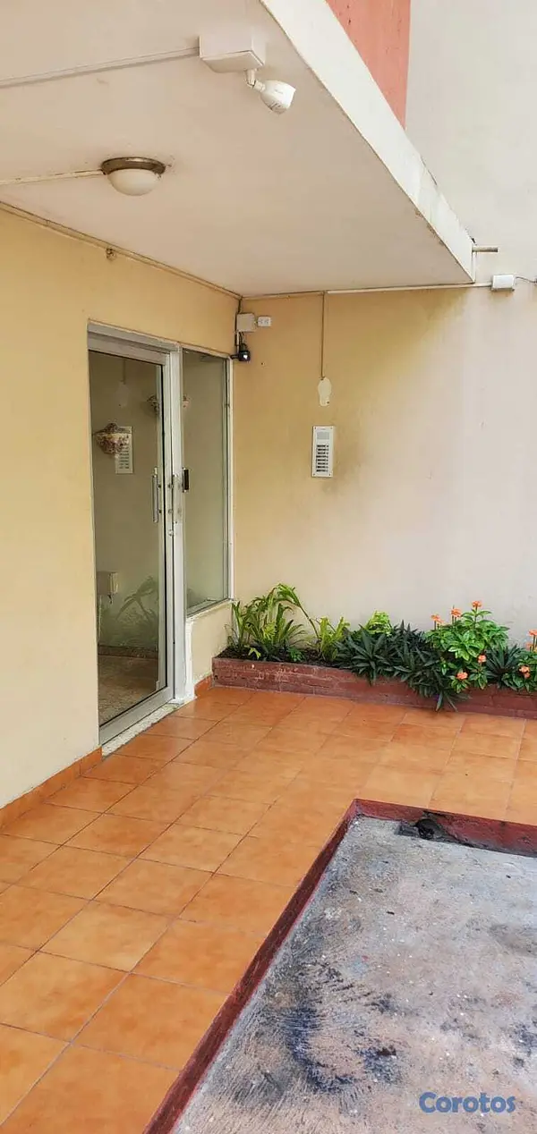 apartamentos - Vendo Apartamento Clásico Bella Vista Sur  2