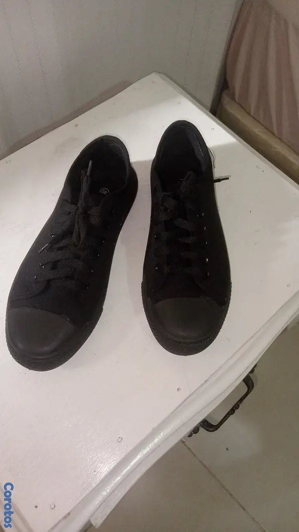 zapatos para mujer - Tenis Negros Clásicos. Canvas 
 2