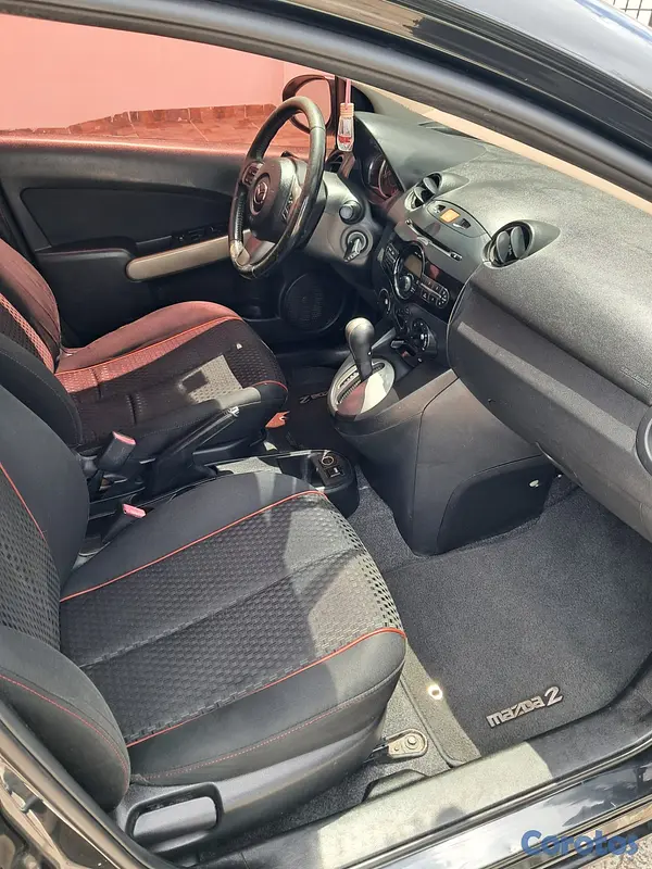 carros - Mazda 2 touring 2014 Americano. 5