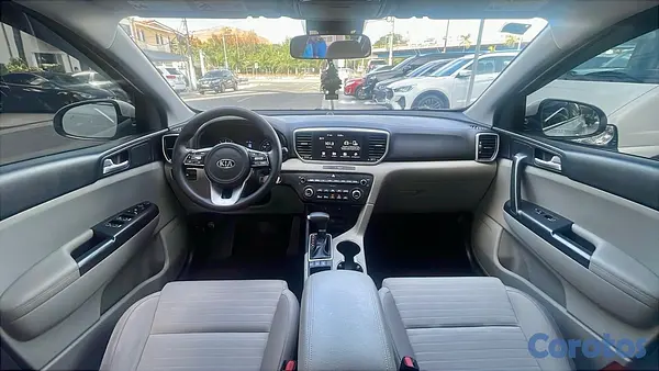 jeepetas y camionetas - KIA SPORTAGE LX 4WD 2020 8